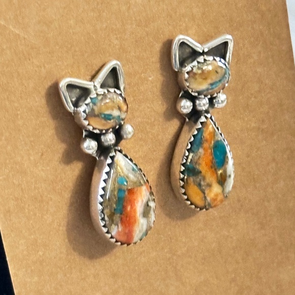 925 SS, Spiny Oyster Copper Turquoise cat dangle earrings NWOT - Picture 6 of 13